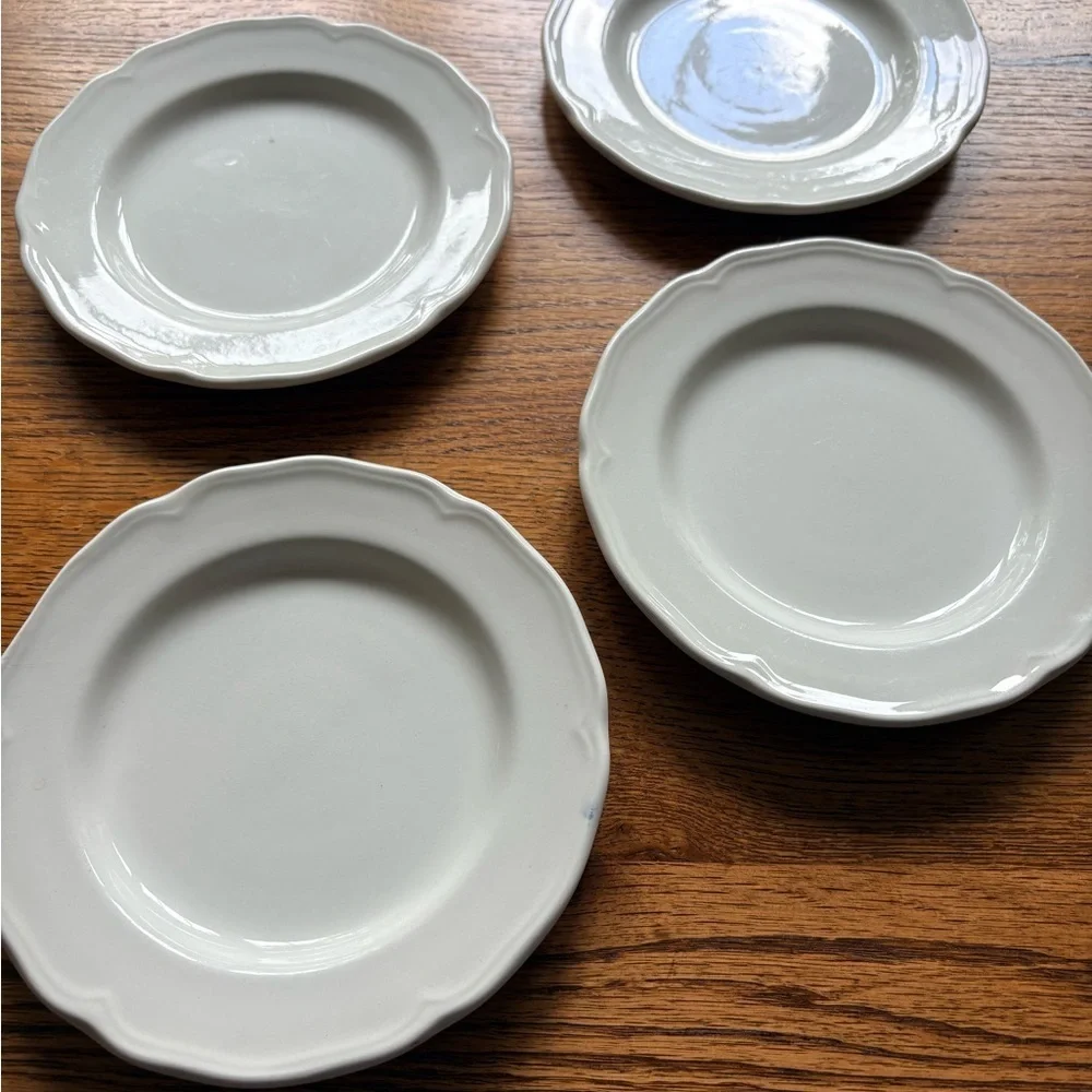 J&G Meakin Royal Staffordshire Heirloom Ironstone white set of 4 Plates ~7 in